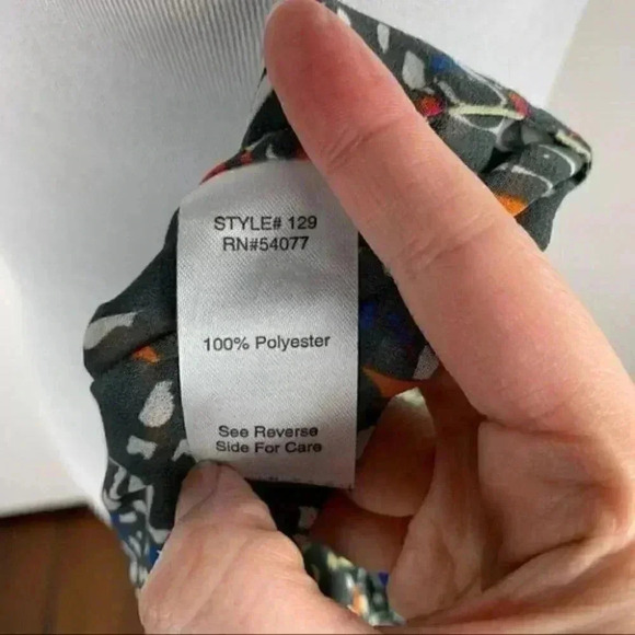 Cabi top size L artsy button down style# 129 artsy - Picture 8 of 11